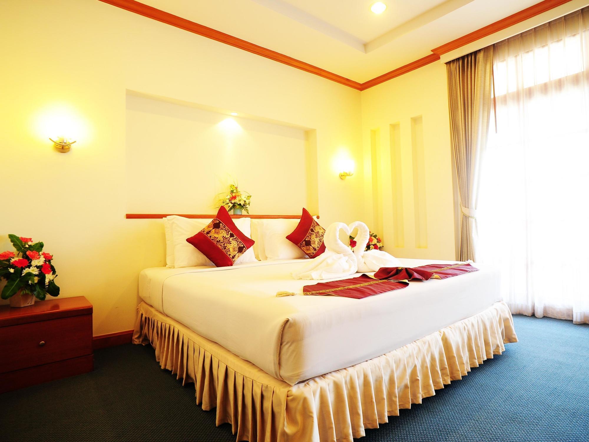 Indochina Hotel Sa Kaeo Extérieur photo