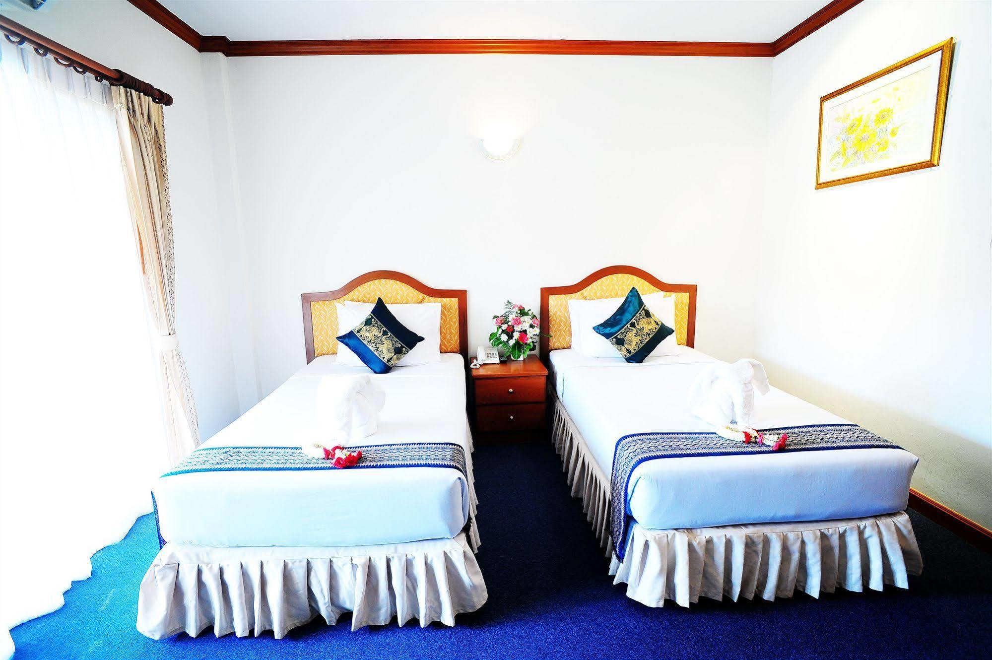 Indochina Hotel Sa Kaeo Extérieur photo